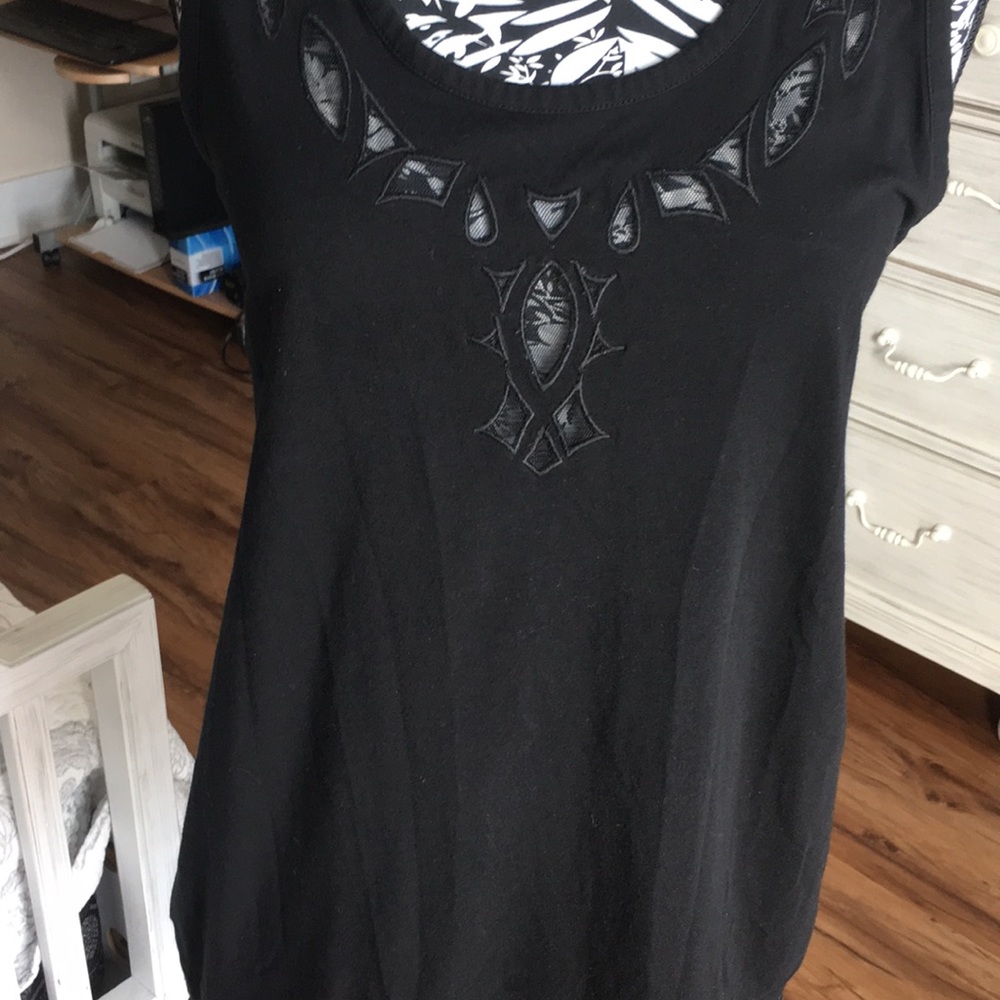 Sleeveless top